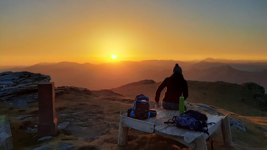 Lever de soleil depuis le sommet de la Rhune